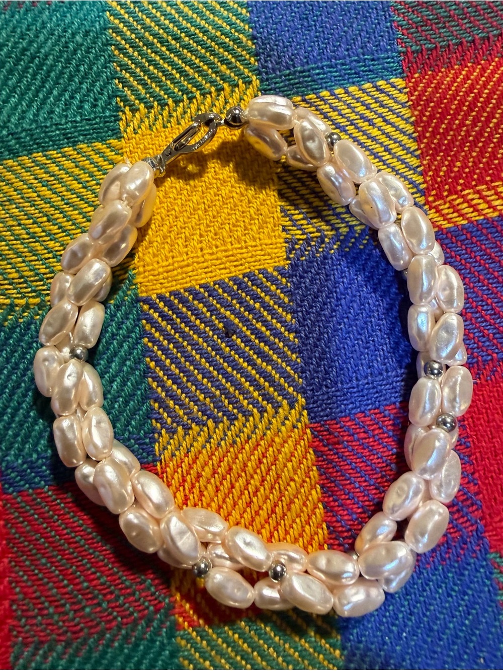 Vintage  Freshwater Pearl Bracelet Pearlescent